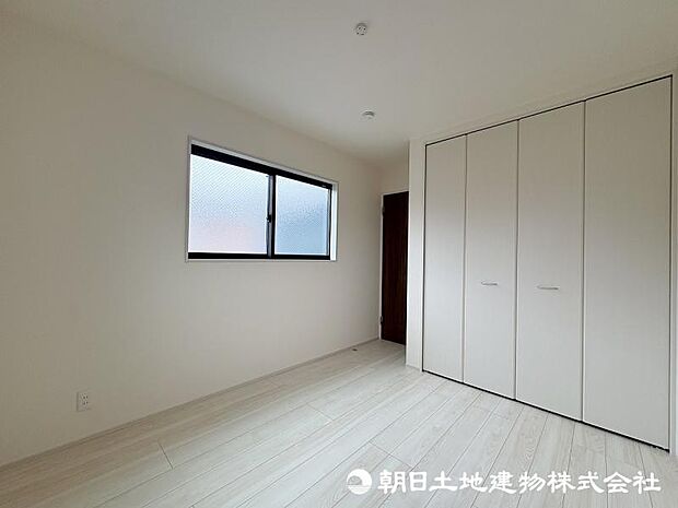 ＜洋室＞2階に3部屋の洋室がありますので、お子様のお部屋も用意できます。