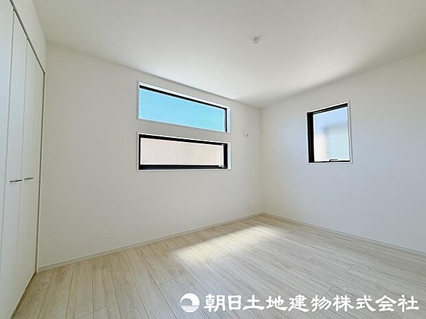 ＜洋室＞2階に4部屋の洋室がありますので、お子様のお部屋も用意できます。