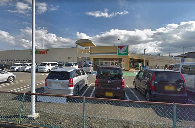 ヨークマート田名店まで約930m