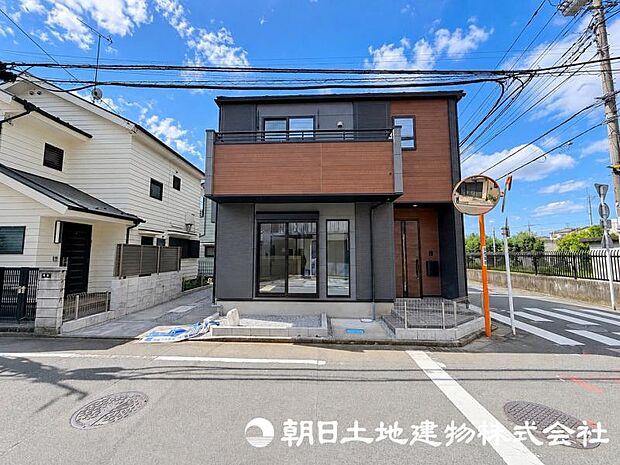 スタイリッシュな外観デザインは、とてもお洒落で満足度の高い暮らしがご実現頂けると思います。
