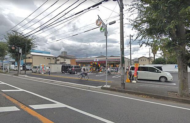 セブンイレブン横山店まで約460ｍ