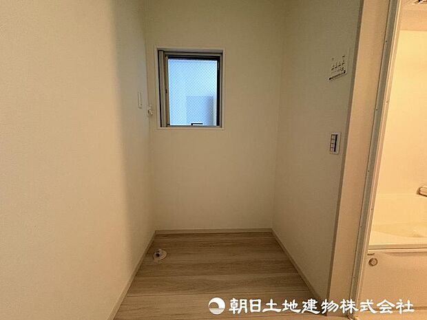完成前から住まいの魅力を感じていただける物件です。現地見学も可能ですので、ぜひお気軽にお問い合わせください。