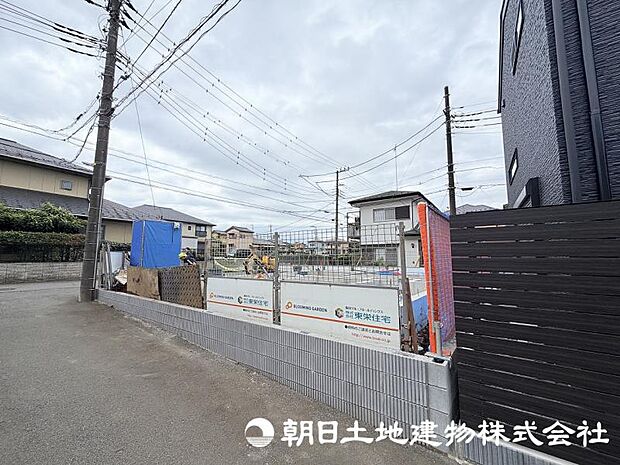 <現地>住宅地内の静かな住環境となっています。