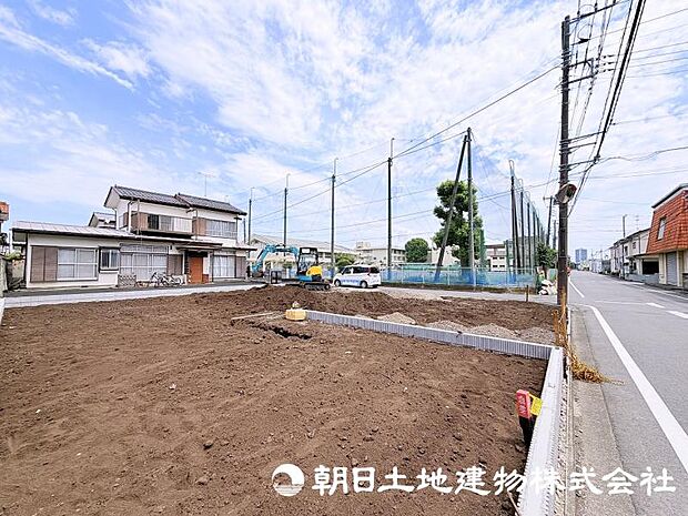 建築中だからこそ感じられる、完成までの期待感を楽しめる物件です。住まいの完成後は、街並みに調和した新しい暮らしが始まります。