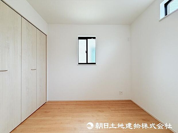＜洋室＞2階に4部屋の洋室がありますので、将来のお子様のお部屋も用意できます。