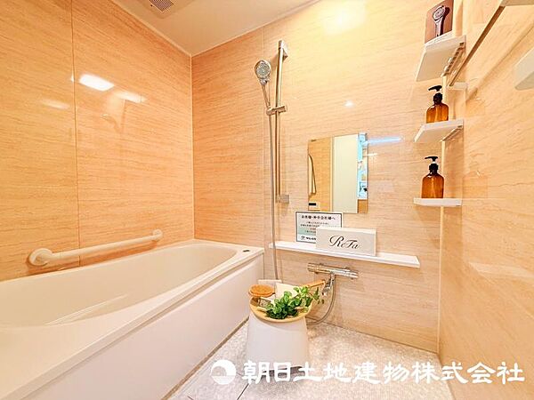 一日の疲れを癒やす大切なバスタイムを過ごせる浴室。快適で心地よい時間を楽しめるリラックス空間です。