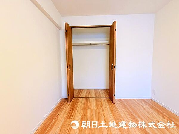 収納力のある住まいは、室内をすっきり保ちやすく、快適でゆとりある暮らしにつながります。