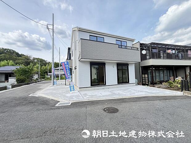 ＜カースペース＞車2台駐車可能です。