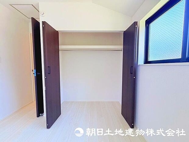 収納力のある住まいは、室内をすっきり保ちやすく、快適でゆとりある暮らしにつながります。