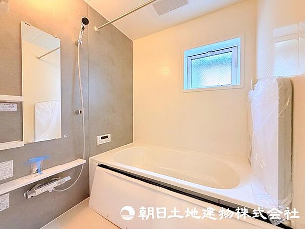 一日の疲れを癒やす大切なバスタイムを過ごせる浴室。快適で心地よい時間を楽しめるリラックス空間です。