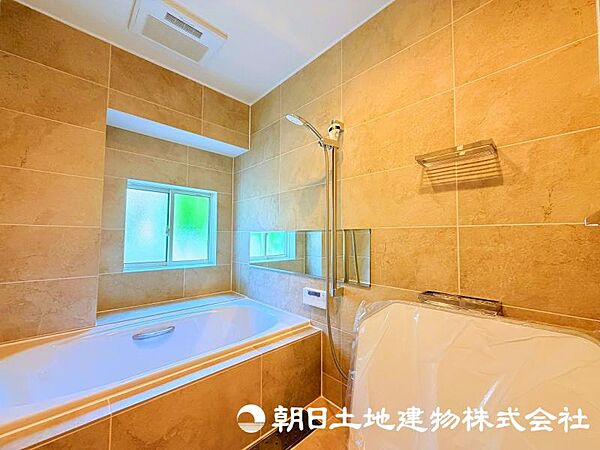 一日の疲れを癒やす大切なバスタイムを過ごせる浴室。快適で心地よい時間を楽しめるリラックス空間です。