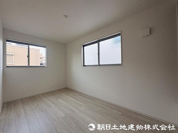 <洋室>4部屋の洋室がありますので将来のお子様のお部屋も用意できます。