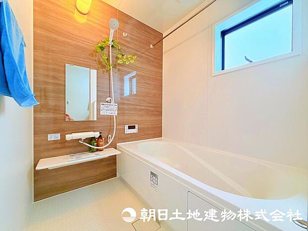 一日の疲れを癒やす大切なバスタイムを過ごせる浴室。快適で心地よい時間を楽しめるリラックス空間です。