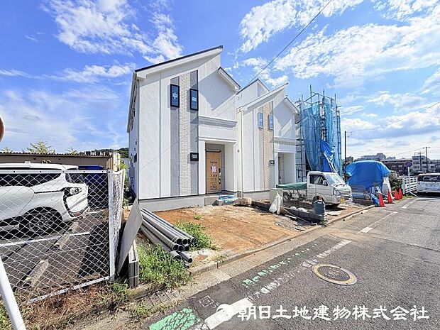 <外観>開放感のある屋上バルコニーでお寛ぎいただけます。