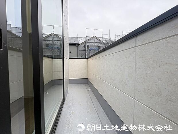 ＜バルコニー＞南向きで陽当たり良好です。