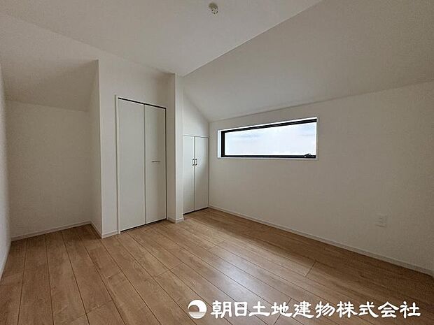 ＜洋室＞2階に4部屋の洋室がありますので、将来のお子様のお部屋も用意できます。