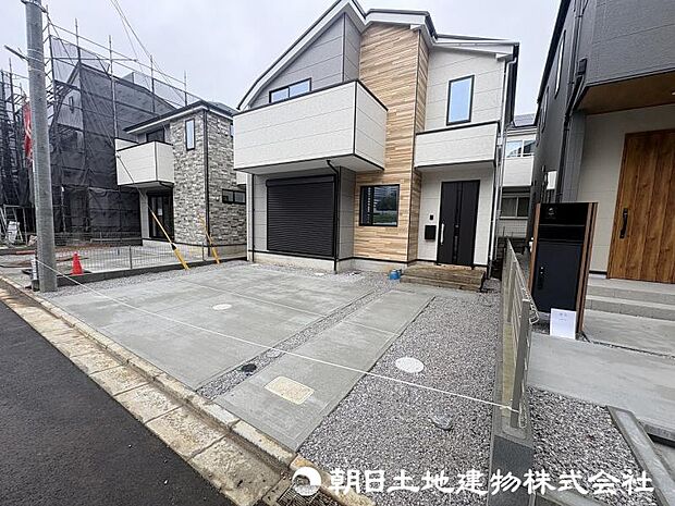 ＜カースペース＞ゆとりのカースペースには車並列2台駐車可能です。