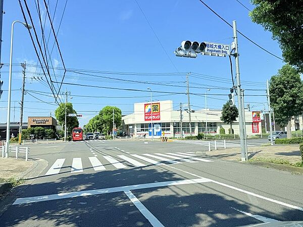 周辺を拡大表示