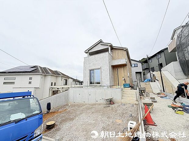 ＜カースペース＞車2台駐車可能です。