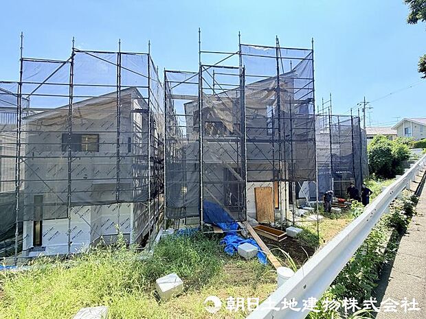 <現地>開放感のある屋上バルコニーでお過ごしいただけます。