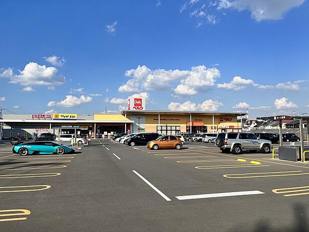 ベルク宮下本町店まで約560m