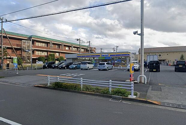 ミニストップ町田小山ヶ丘店まで約600ｍ