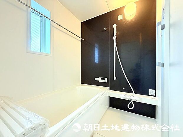 一日の疲れを癒やす大切なバスタイムを過ごせる浴室。快適で心地よい時間を楽しめるリラックス空間です。