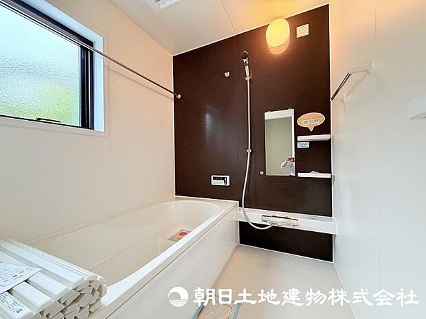 一日の疲れを癒やす大切なバスタイムを過ごせる浴室。快適で心地よい時間を楽しめるリラックス空間です。