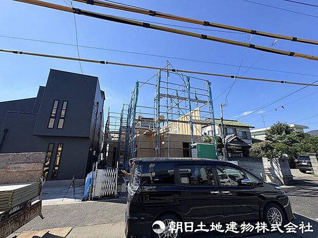 ＜現地＞駅徒歩7分で通勤通学に便利な立地です。