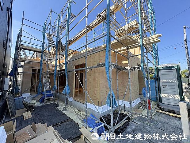 ＜現地＞同仕様の完成物件を現地と一緒にご見学いただけます。