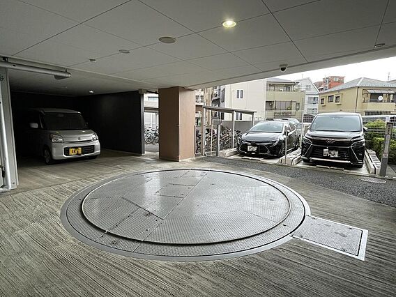 【駐車場】駐車...