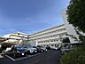駐車場：【駐車場】駐車場の様子です。月額　15000円。空き状況は随時ご確認ください。
