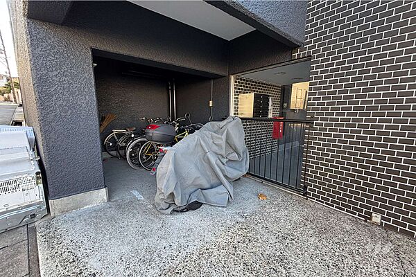 駐輪場・バイク置場