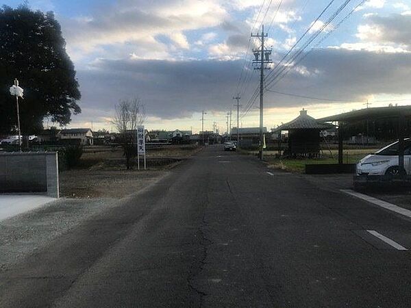 前面道路含む現地写真