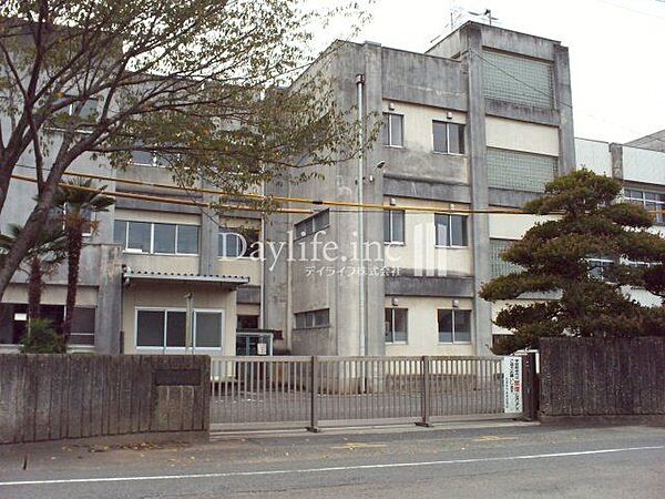 各務原市立稲羽東小学校 稲羽東小学校 550m