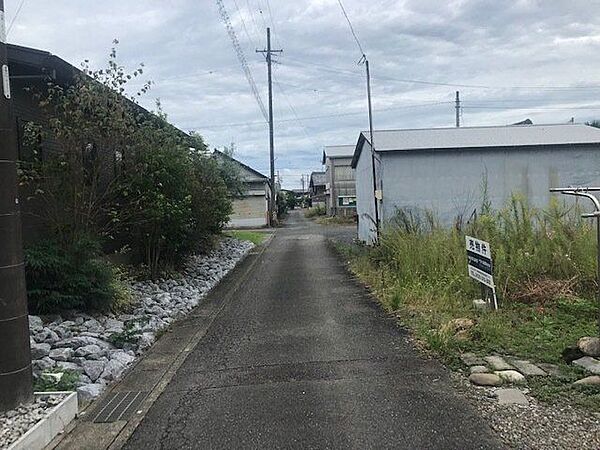 前面道路含む現地写真