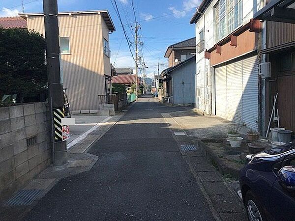 前面道路含む現地写真