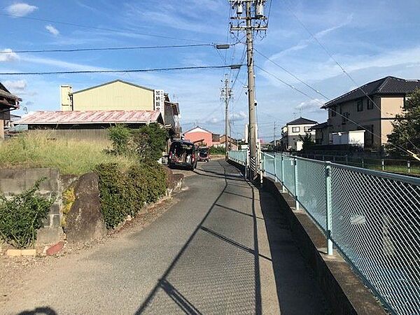 前面道路含む現地写真