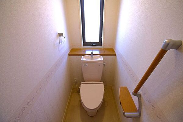 トイレを拡大表示