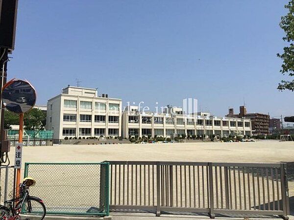 各務原市立蘇原第二小学校 860m
