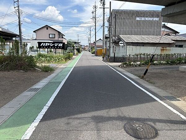 前面道路含む現地写真