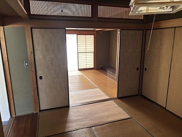 寝室を拡大表示