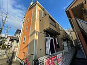 鶴見駅よりバス9分 徒歩6分 築19年8ヶ月 2階建の賃貸物件