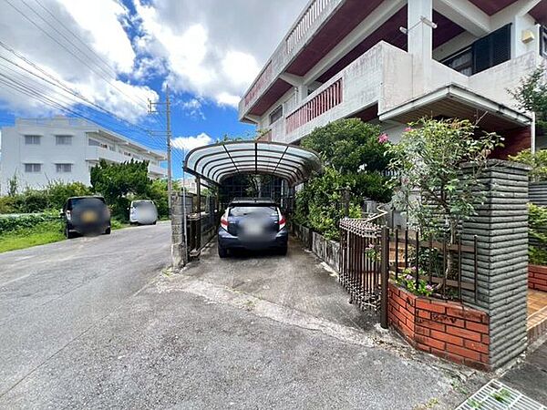 駐車場1台分完備！