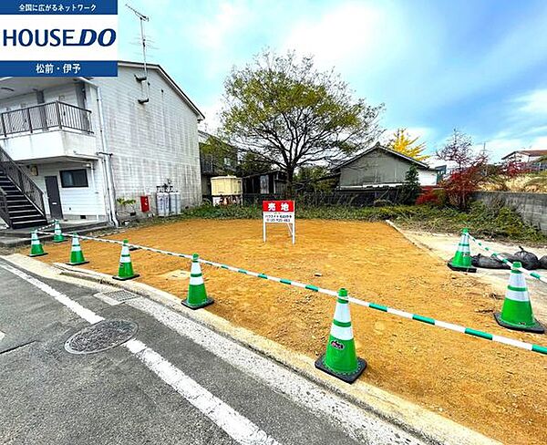 外観：338000047027