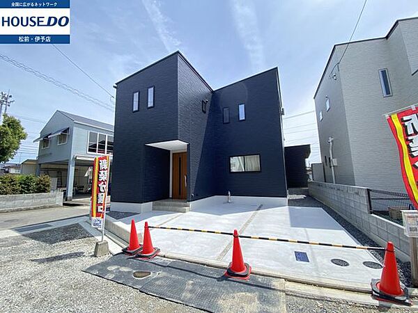 外観：338000044020