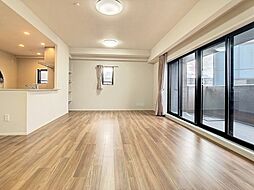 ポレスター三輪セントラルレジデンス 2階3LDKのリビング/ダイニング