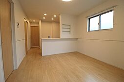 ミーツSA　I 102 1階2LDKのリビング/ダイニング