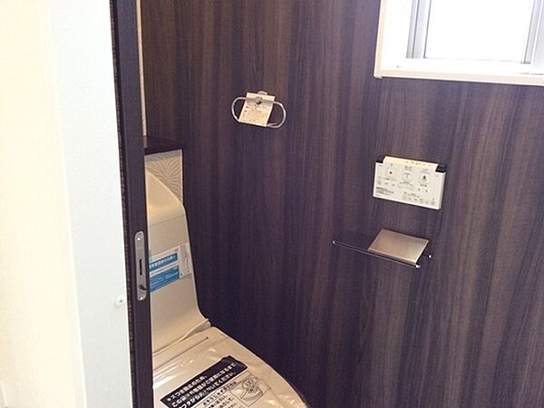 トイレ【新築当時写真】