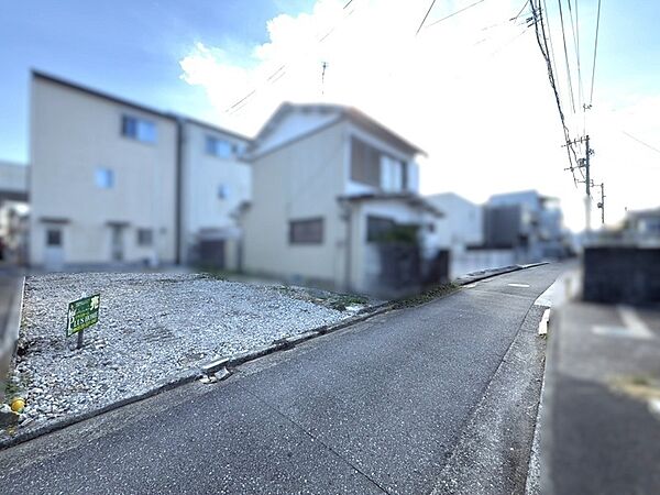 前面道路を含む現地写真
